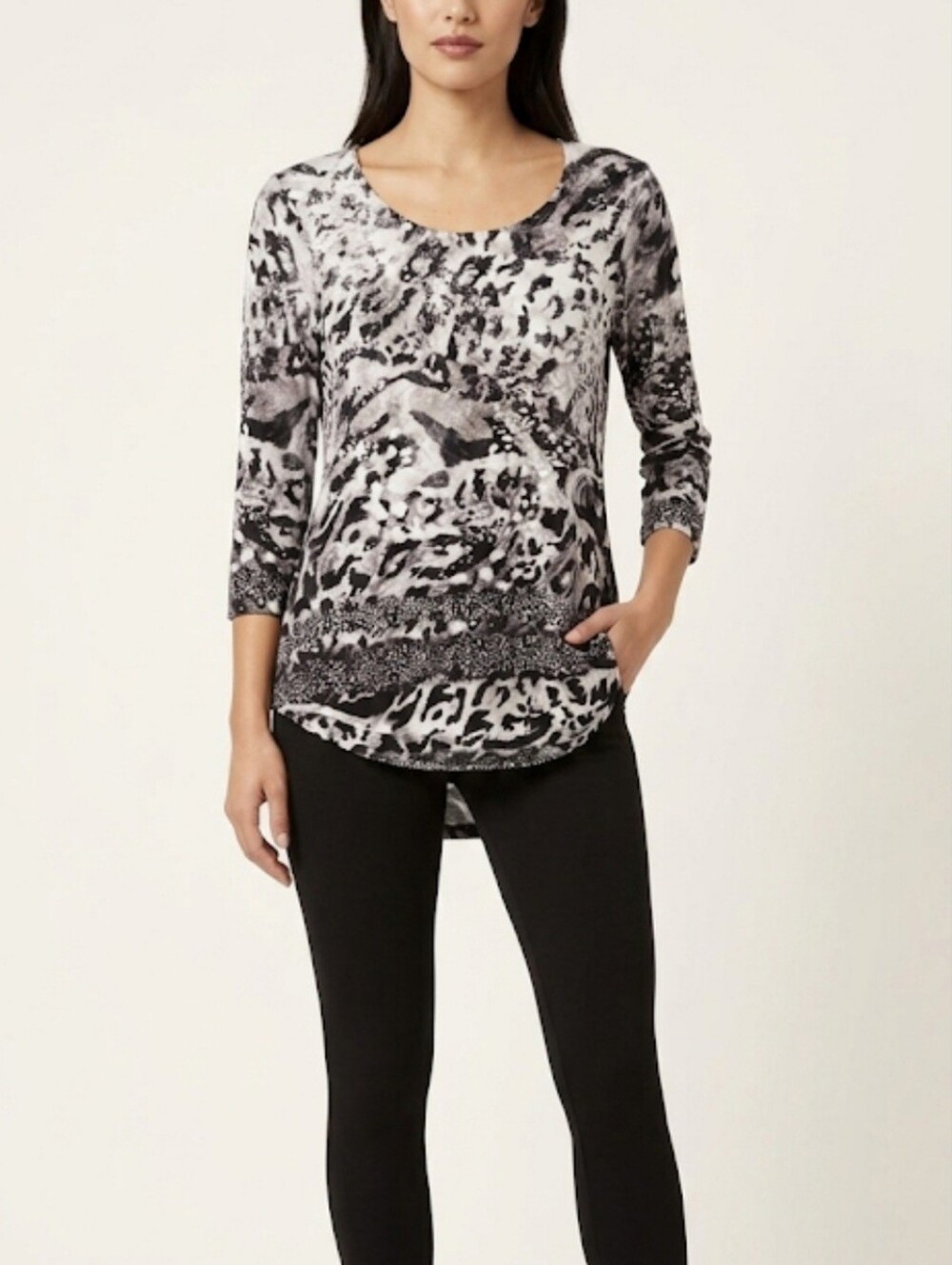 ​✨ One World Gray Animal Print Rhinestone Tunic Top S